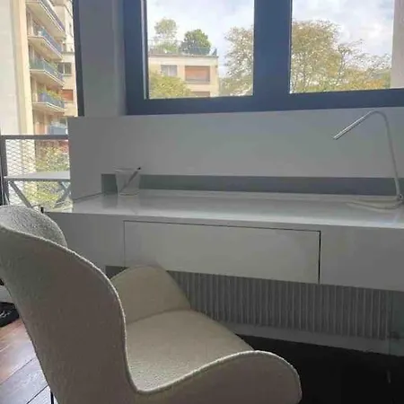 Apartment Trendy ,quit And Chic