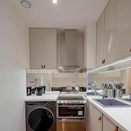 Trendy ,quit And Chic Parigi